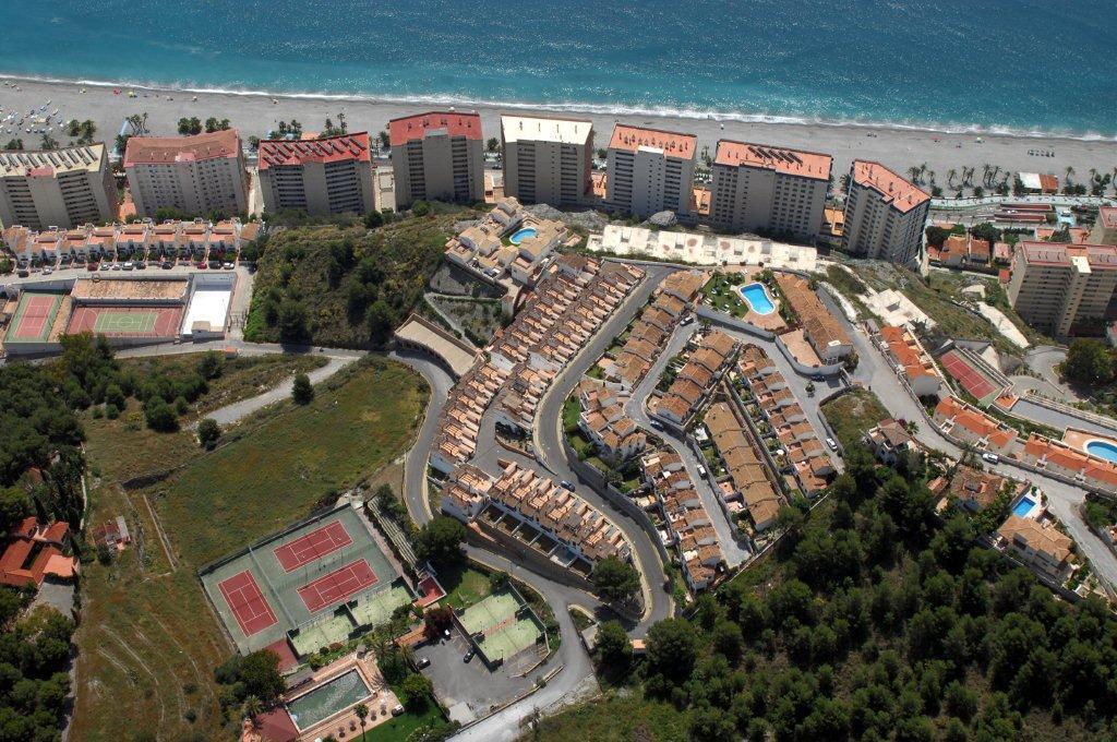 Casas Adosadas Lambda 5* Almunecar